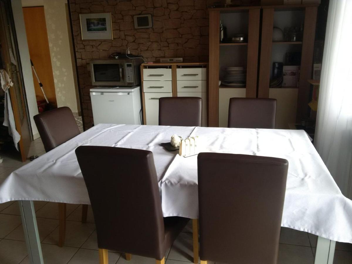 Haus Bergrose Appartement Busenborn Buitenkant foto